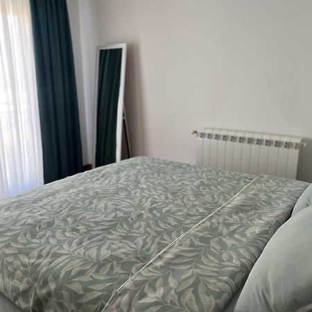 Surcin Apartment Ledine Eksteriør bilde