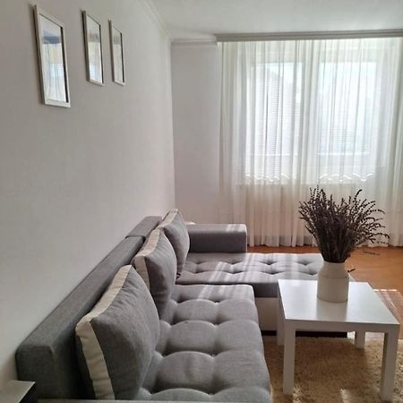 Surcin Apartment Ledine Eksteriør bilde