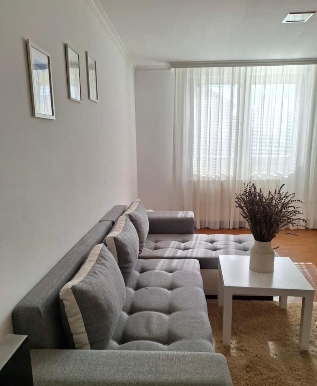 Surcin Apartment Ledine Eksteriør bilde